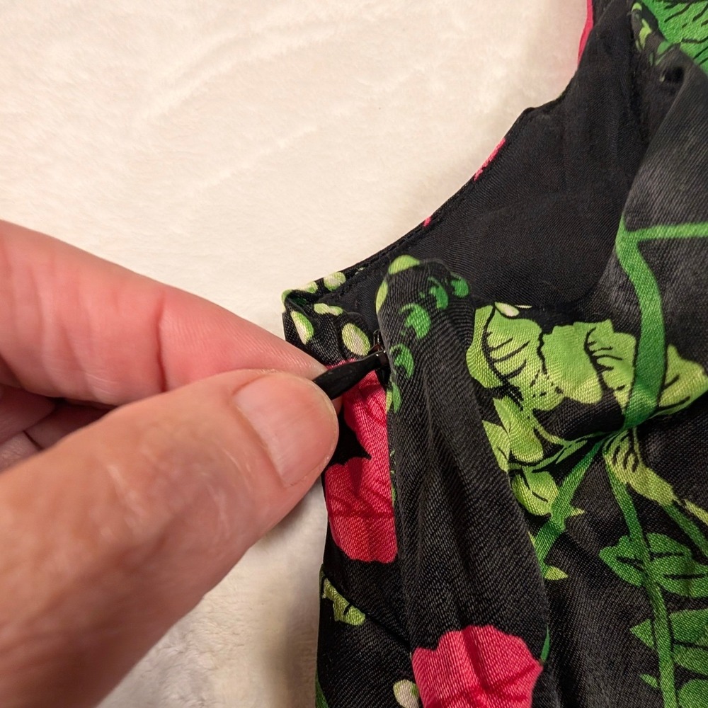 Maeve by Anthropologie Floral V-Neck Ruched Maxi Dress Black Pink Size 4 Slit - Picture 8 of 9